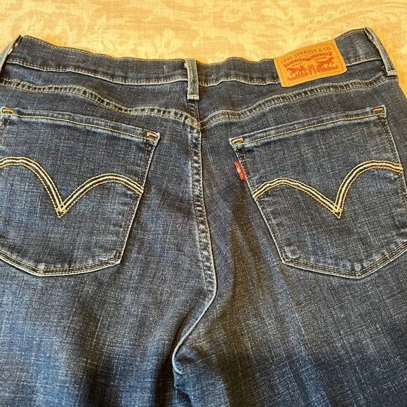 Levi's jeans classic bootcut dark wash with embroidered pocket details Sz 10 - Picture 6 of 11